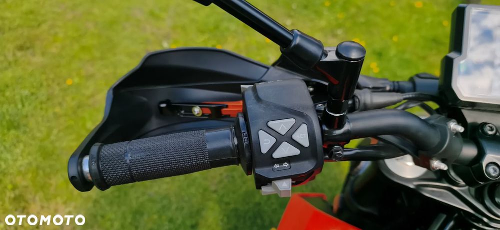KTM Duke 125 - 18