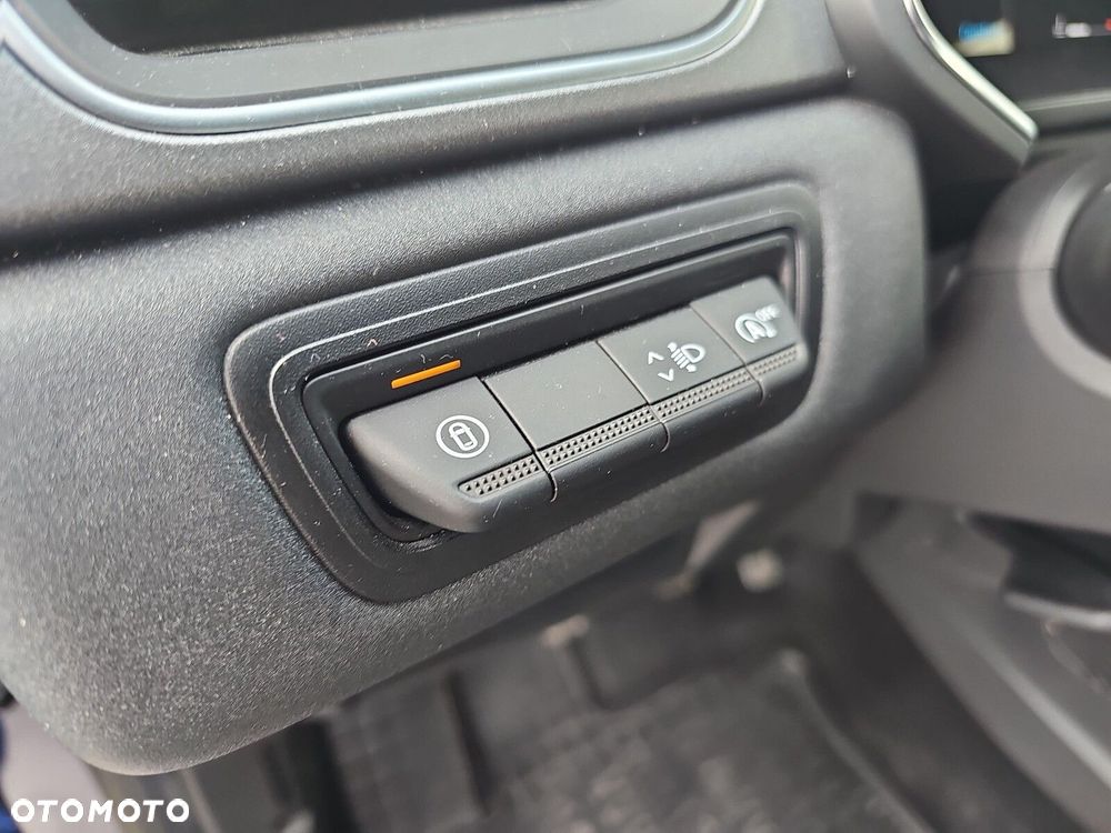 Renault Captur - 27