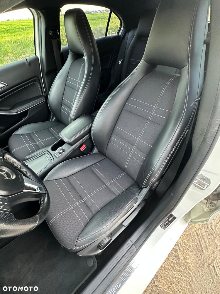 Mercedes-Benz Klasa A 180 CDI (BlueEFFICIENCY) 7G-DCT - 9