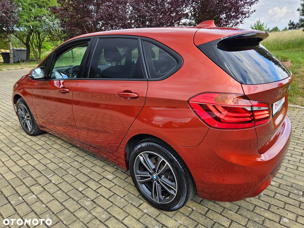 BMW Seria 2 218d Luxury Line - 11