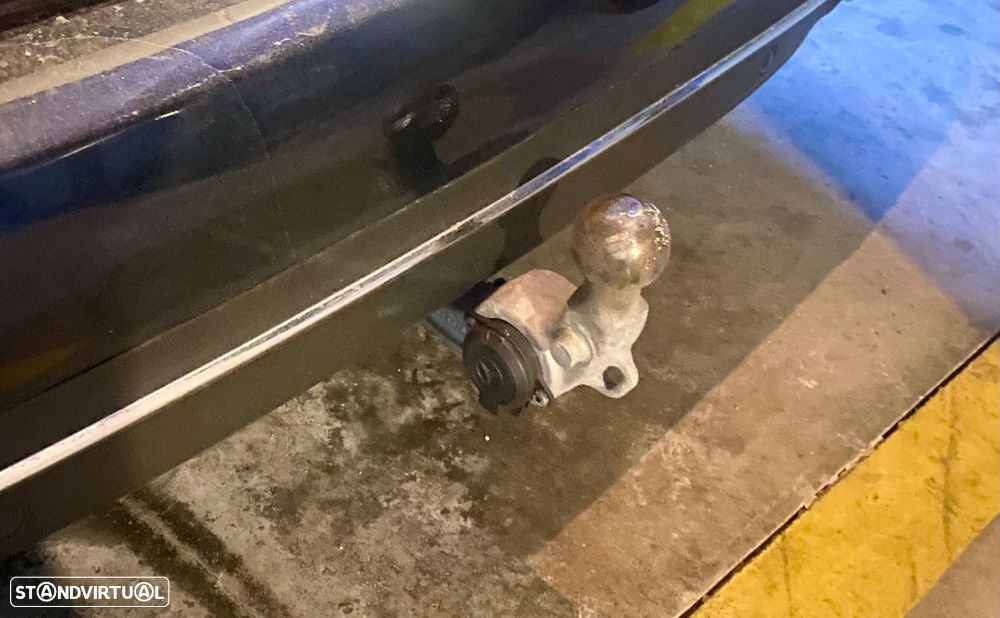 Mercedes-Benz E 300 de 4Matic 9G-TRONIC Avantgarde - 17