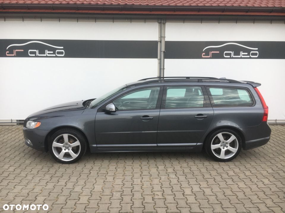 Volvo V70 - 1