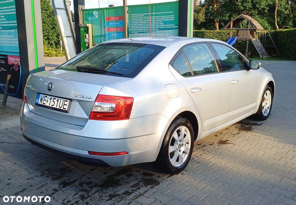 Skoda Octavia 1.4 TSI Ambition - 3