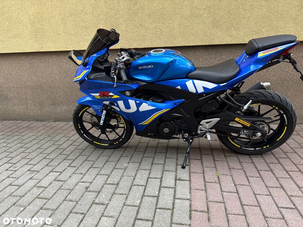 Suzuki GSX-R - 19