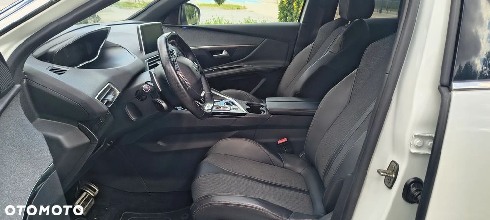 Peugeot 3008 - 9