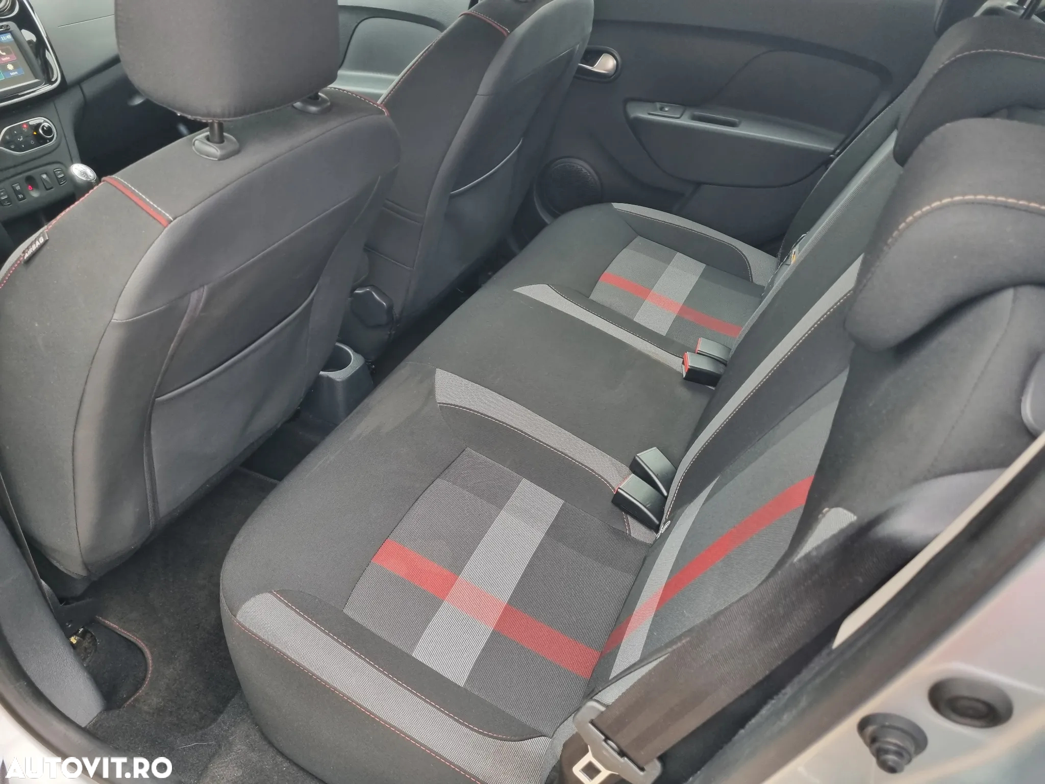 Dacia Sandero Stepway 0.9 TCe Prestige - 31