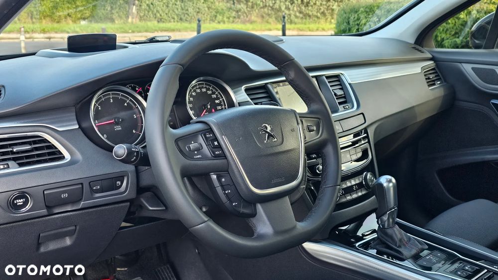 Peugeot 508 BlueHDi 180 EAT6 Stop&Start GT - 23