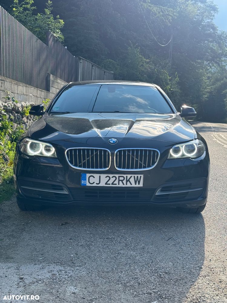 BMW Seria 5 525d xDrive AT - 1