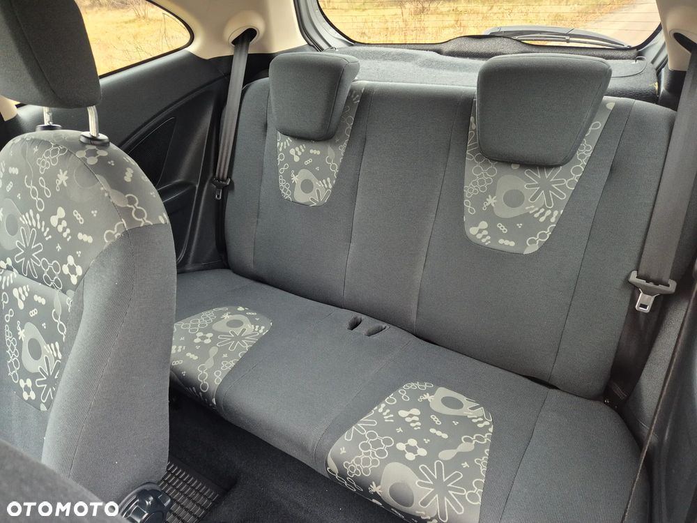 Ford KA 1.2 Ambiente - 16