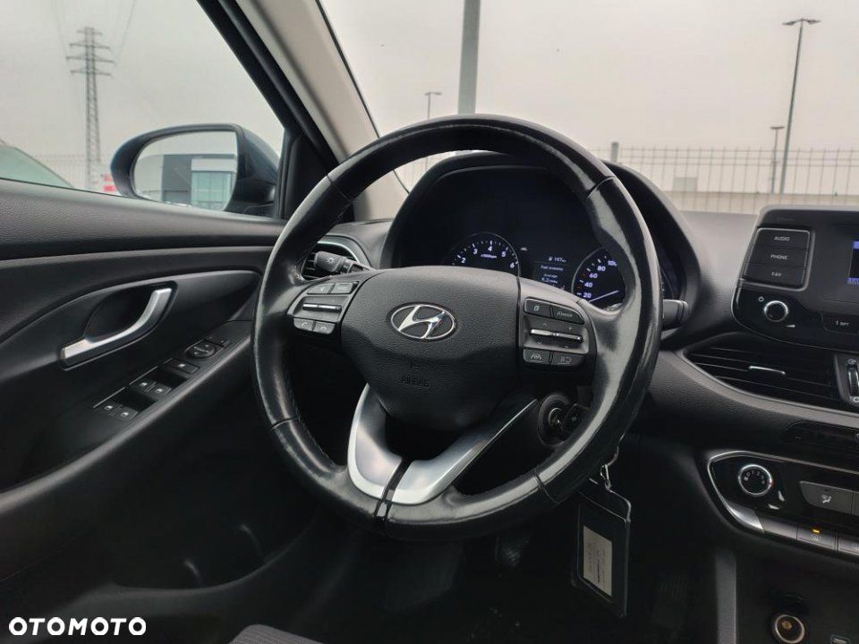 Hyundai i30 - 19