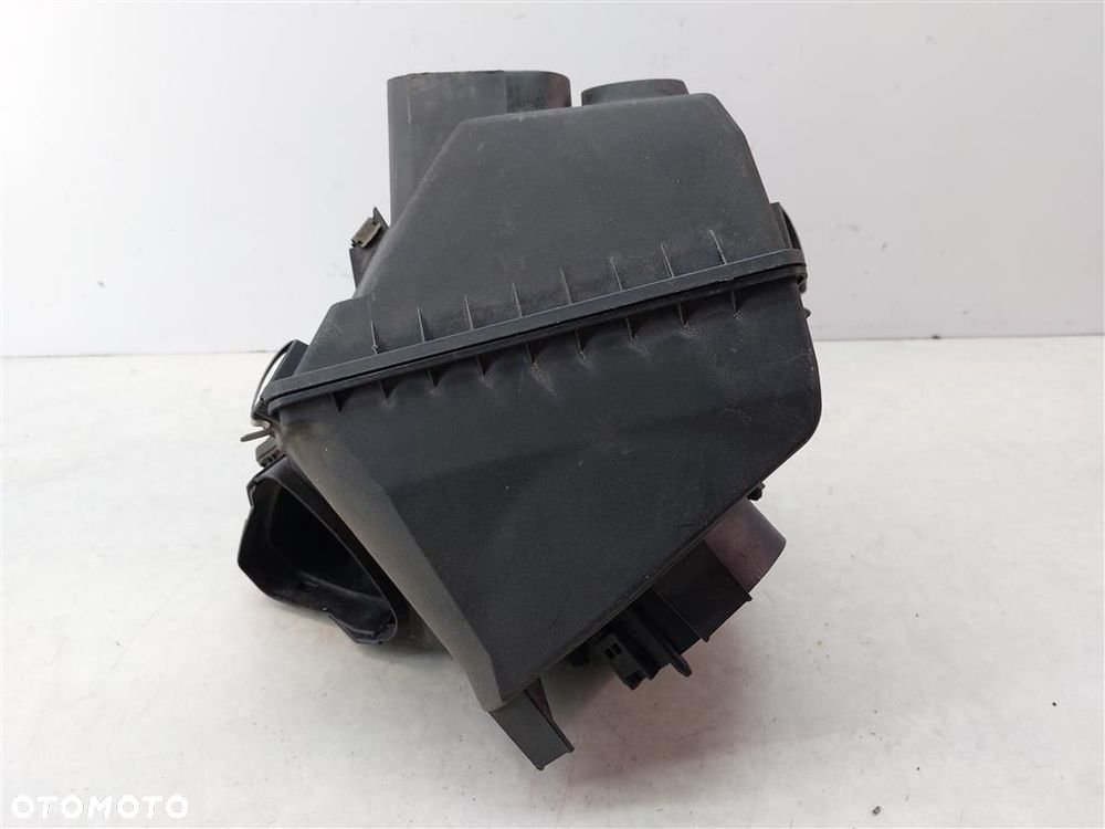 Filtr powietrza obudowa Audi A6 C6 2004-2011 2,7 TDI 059133835E - 3