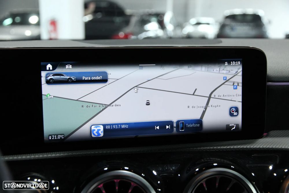 Mercedes-Benz A 250 e AMG Line - 21