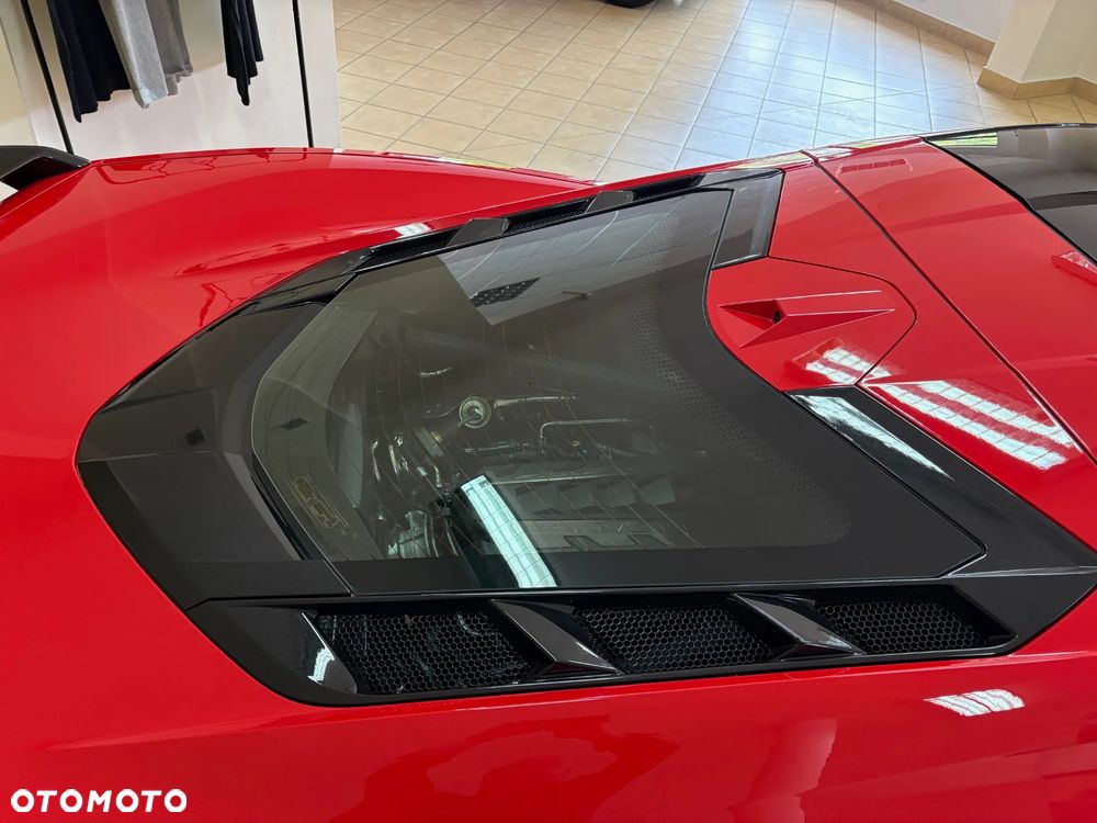 Chevrolet Corvette - 19