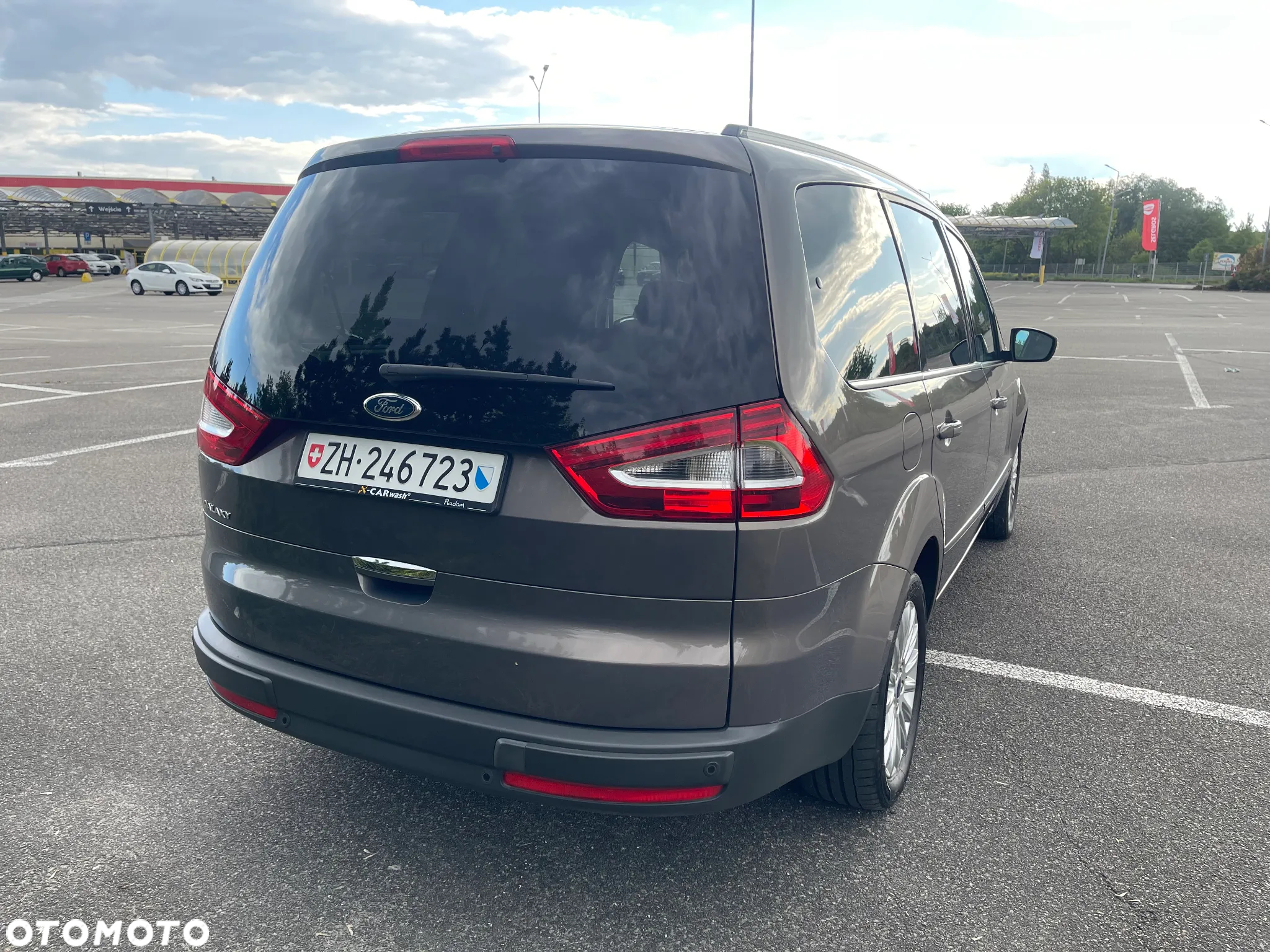 Ford Galaxy 2.0 TDCi Ghia - 20