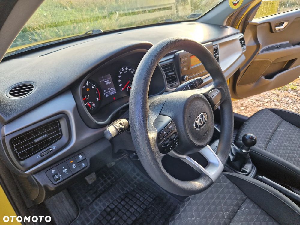 Kia Rio 1.2 L - 20