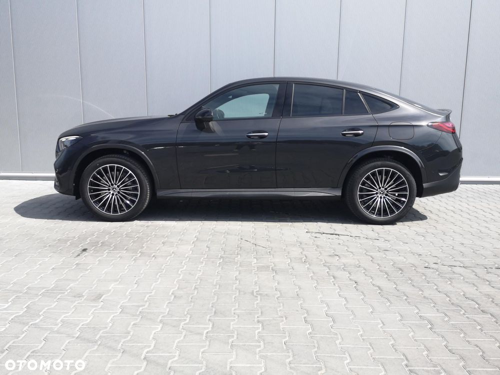 Mercedes-Benz GLC 300 de PHEV 4-Matic AMG Line - 8