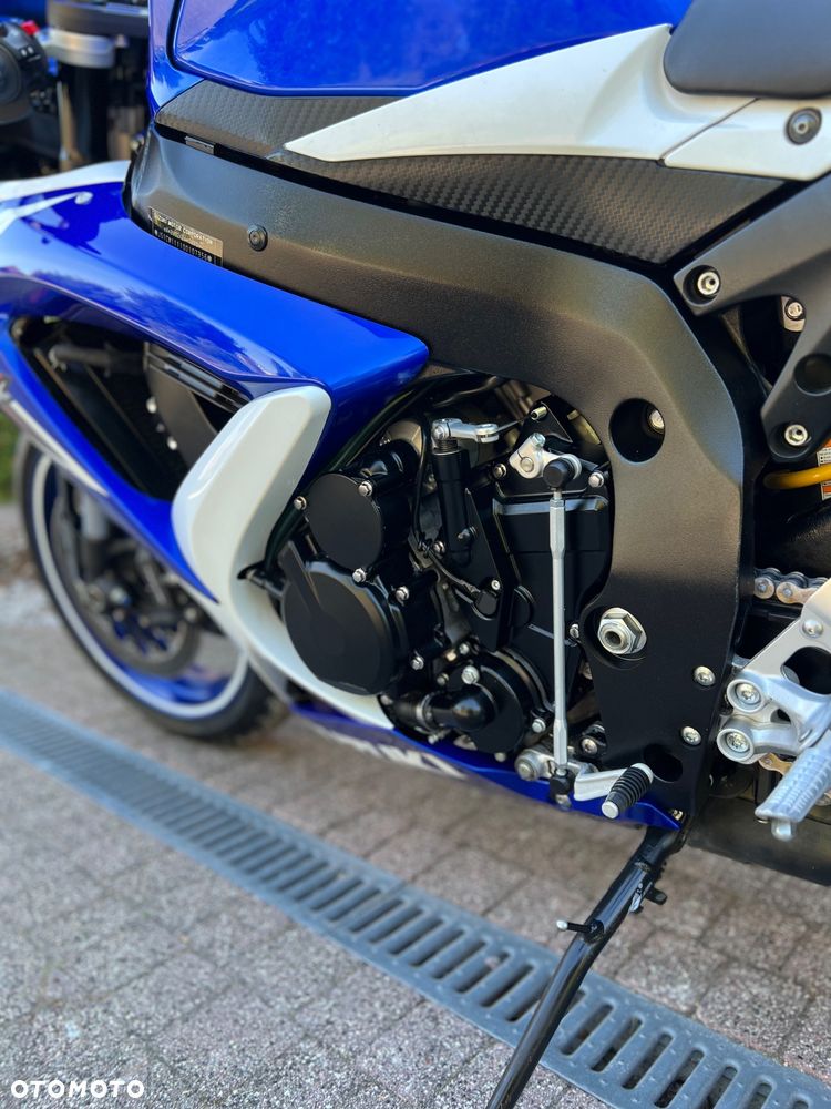 Suzuki GSX-R - 32
