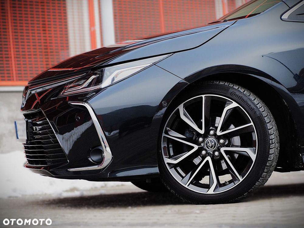 Toyota Corolla 1.8 Hybrid Style - 20