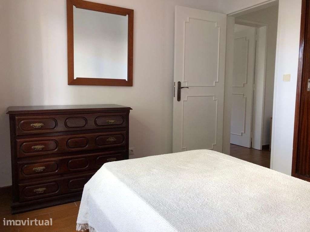 Quarto para arrendamento em Torres Vedras - Grande imagem: 2/9