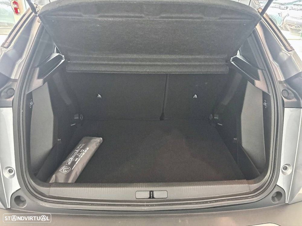 Peugeot e-2008 54 kWh Style - 6