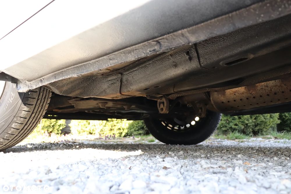 Ford TRANSIT CONNECT - 21