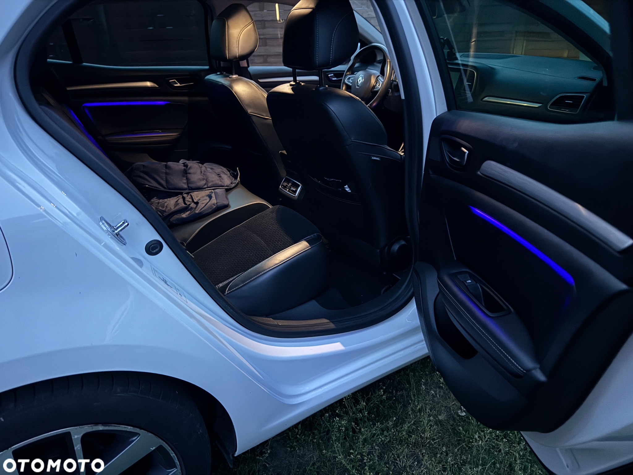 Renault Megane ENERGY dCi 130 INTENS - 10