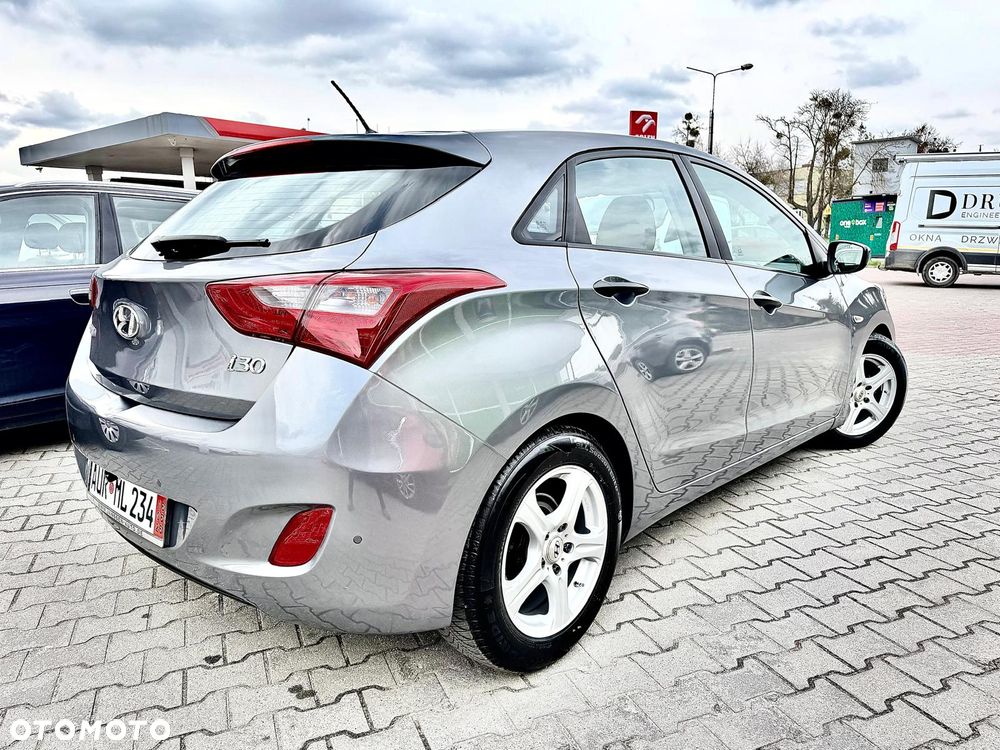 Hyundai i30 1.4 Premium - 3