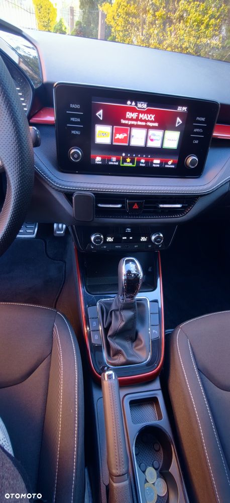 Skoda Fabia 1.5 TSI Monte Carlo DSG - 11