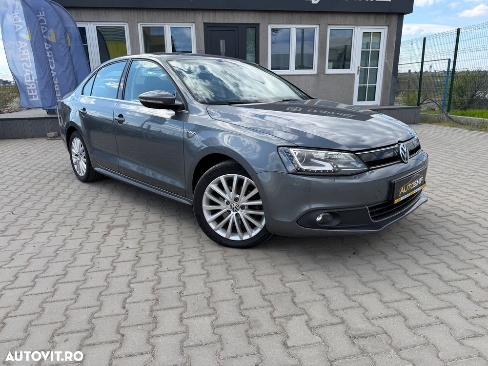 Volkswagen Jetta - 3
