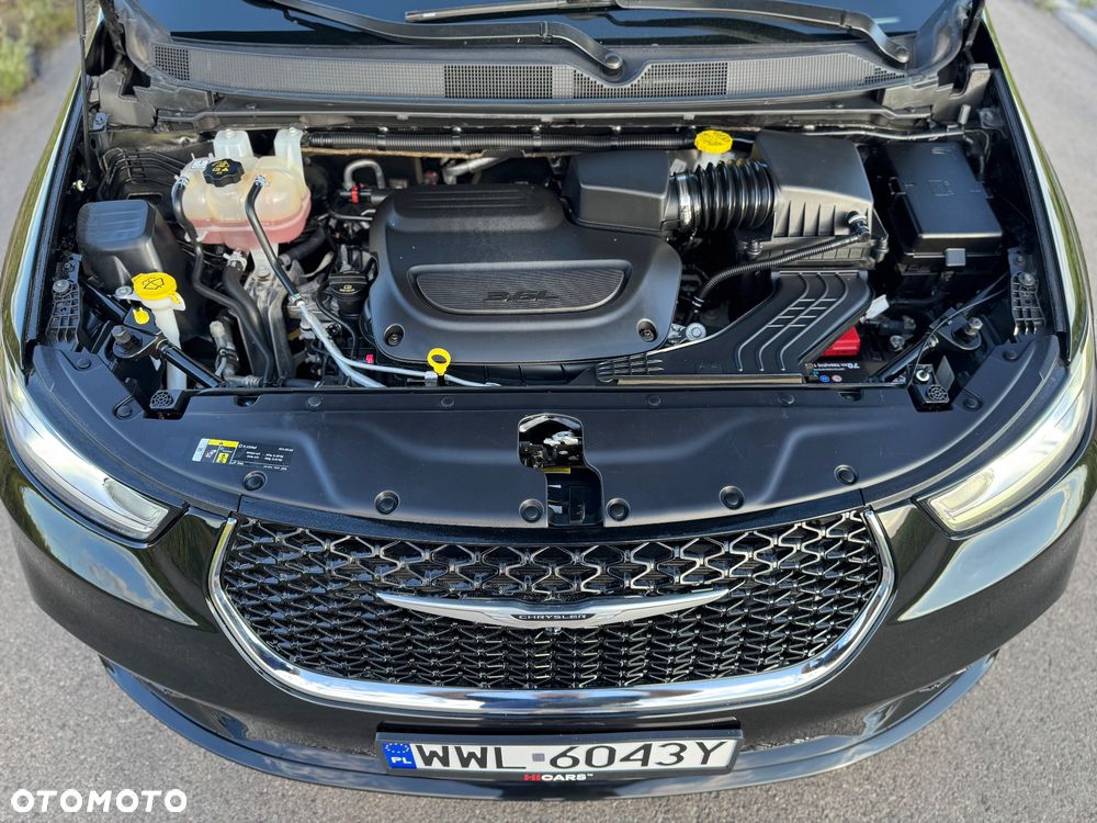 Chrysler Pacifica - 18