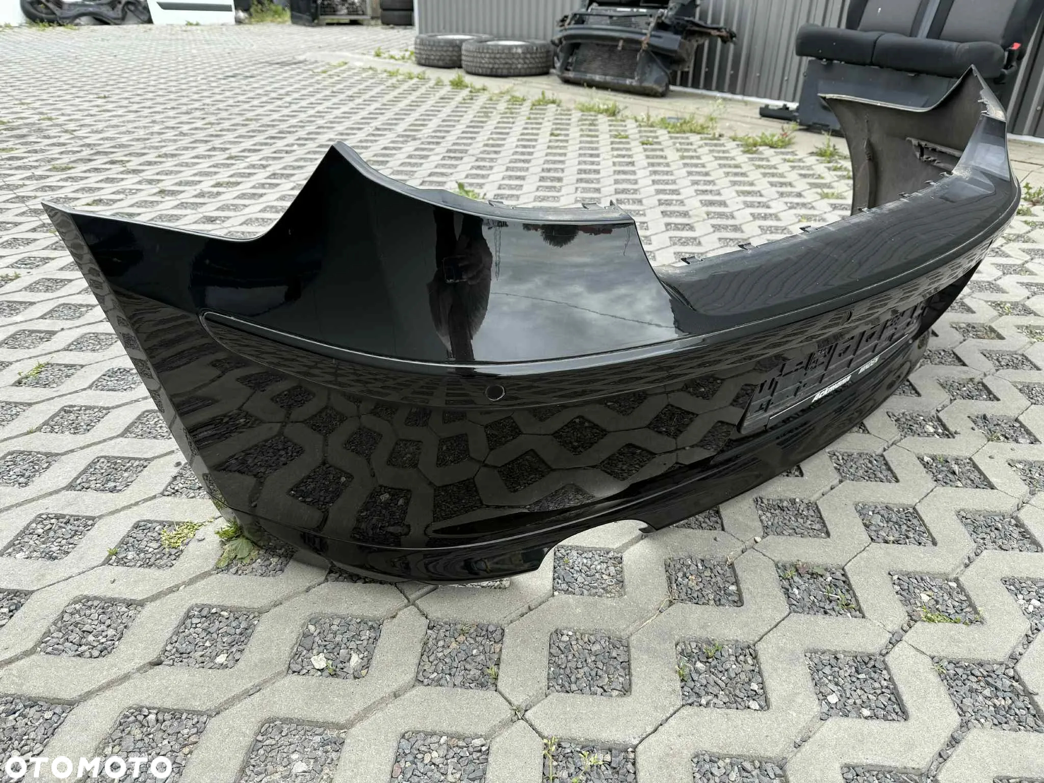 BMW 1 E87 Lift Zderzak tył tylny 4xPDC kompletny black sapphire 475 - 2