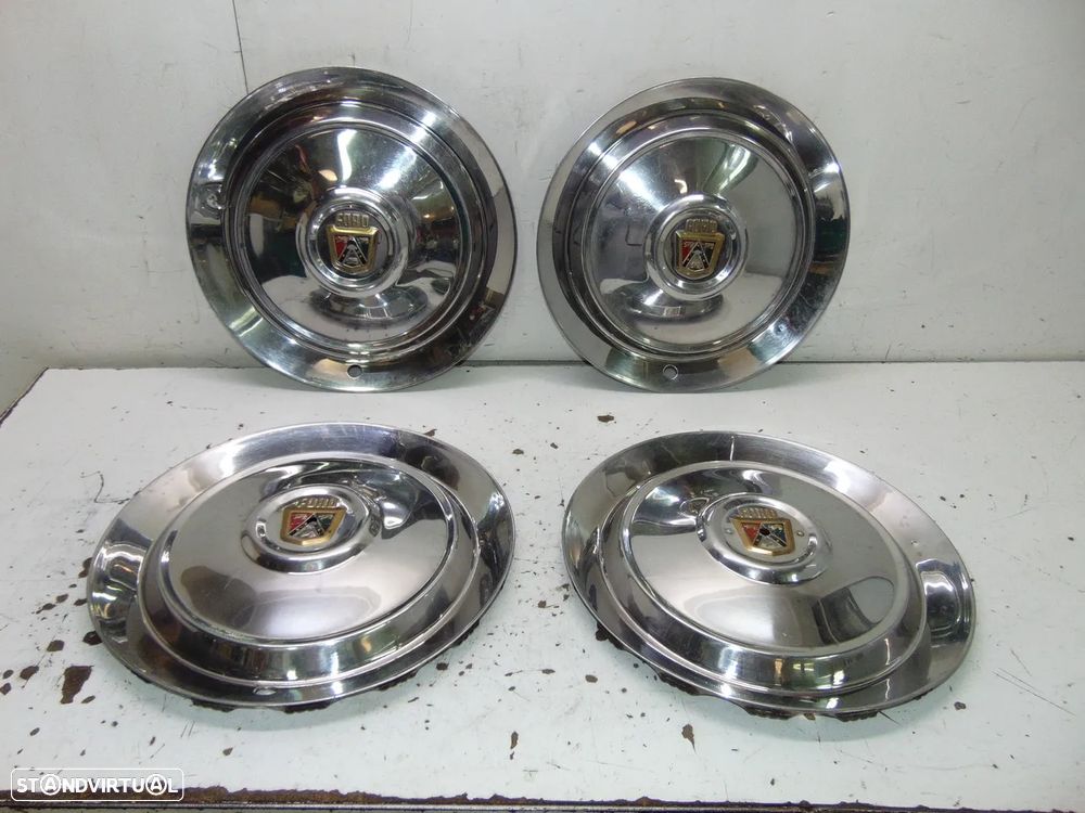 Antigos e clássicos tampões Ford - 1