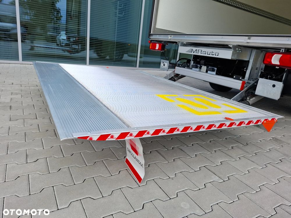 Iveco Z WINDĄ W SUPER CENIE CZEKA NA CIEBIE!!!!!!!!!!!!!! TWÓJ MOCNY PARTNER W BIZNESIE - 27