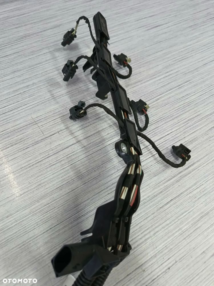 BMW F39 F45 MINI F55 F56 Wiązka wtryskiwaczy 8678974 - 6