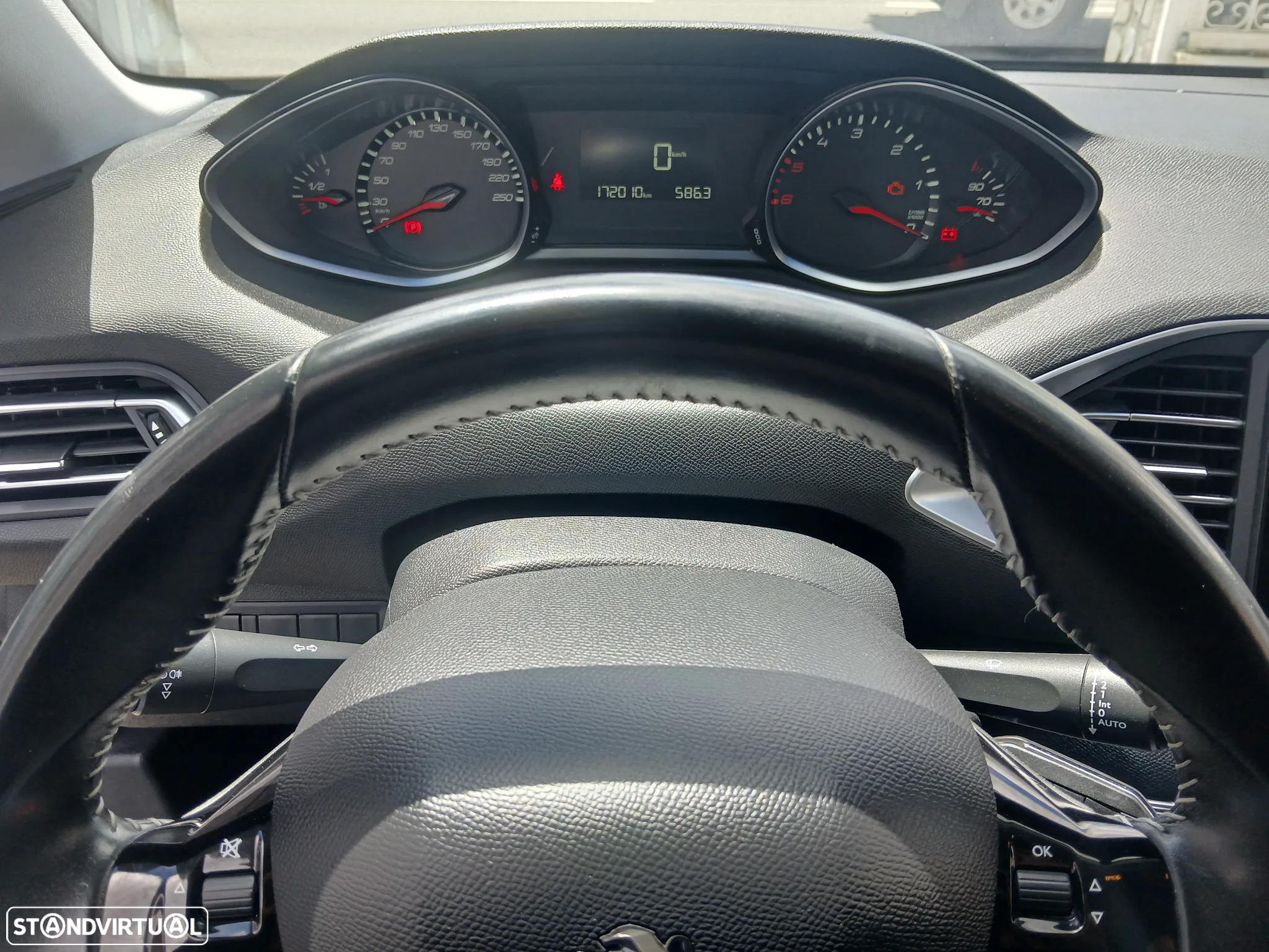 Peugeot 308 SW 1.5 BlueHDi Style - 31