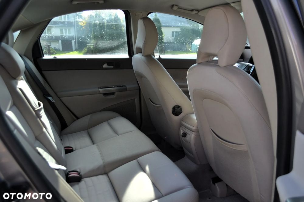 Volvo S40 1.8 Kinetic - 10
