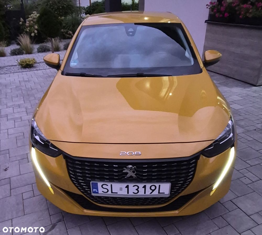 Peugeot 208 - 6