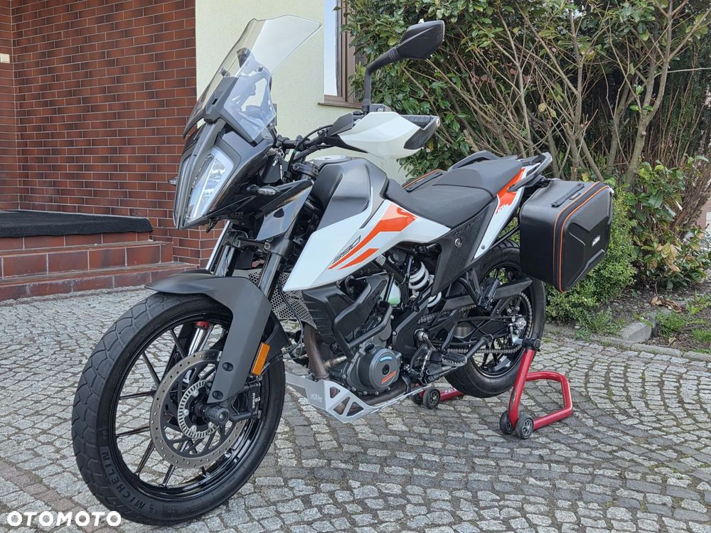KTM Adventure - 1