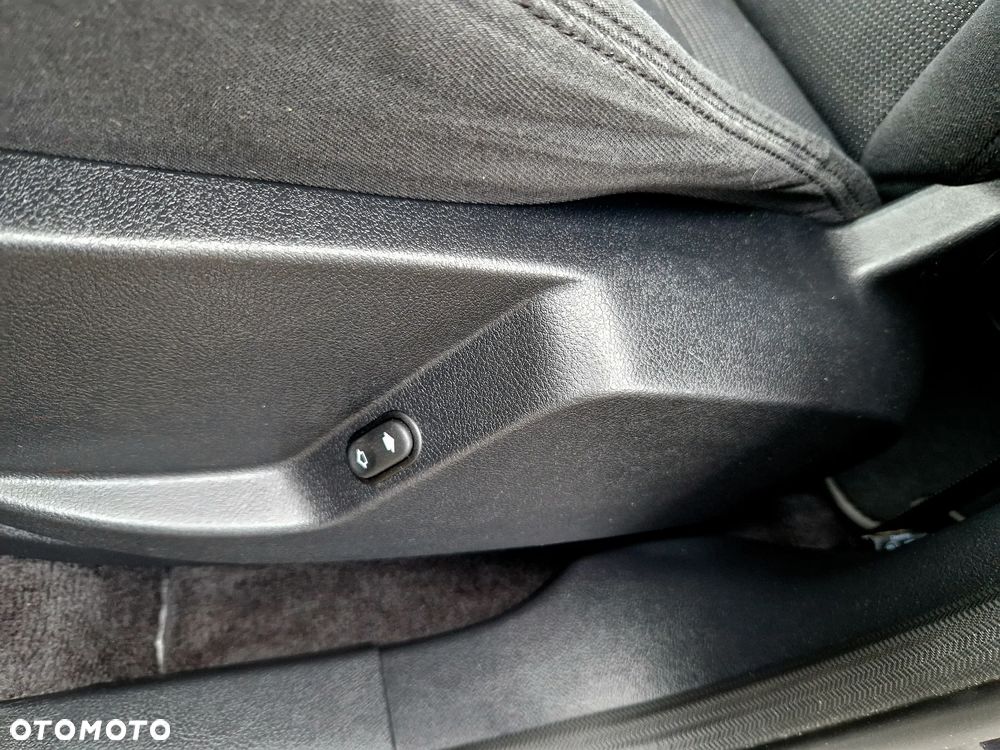 Ford S-Max 2.0 FF Titanium - 15
