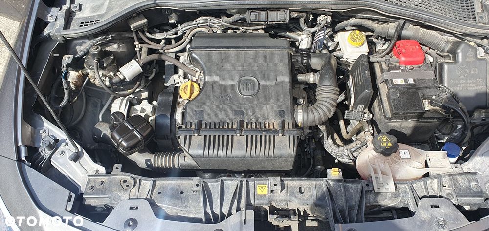 Fiat Tipo 1.4 16V Sport - 11