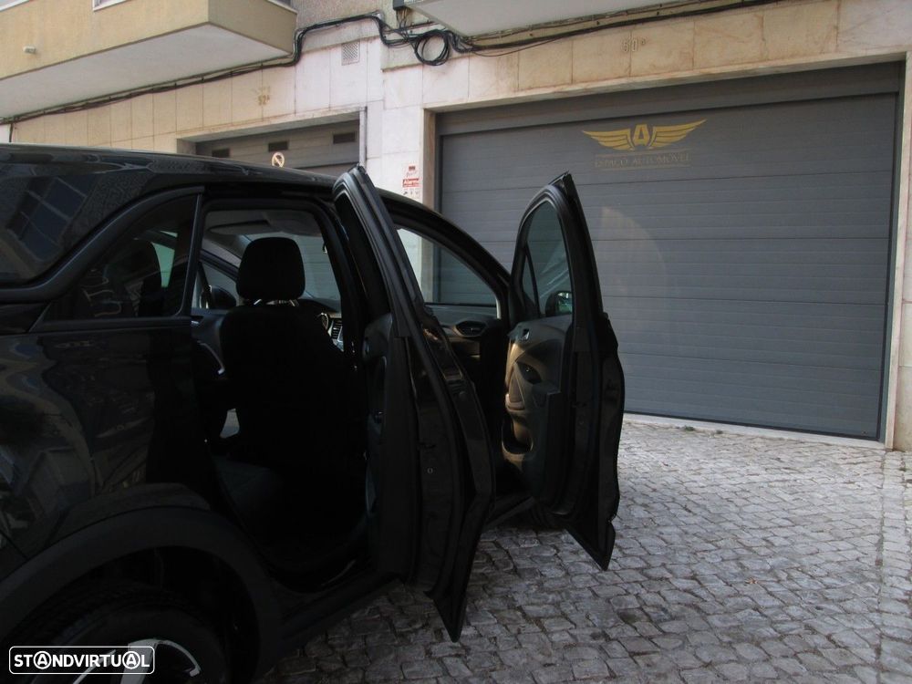 Opel Crossland X 1.2 T Edition - 12