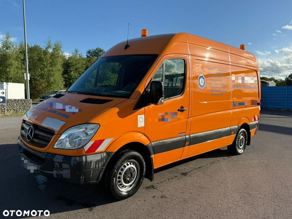 Mercedes-Benz Sprinter - 9
