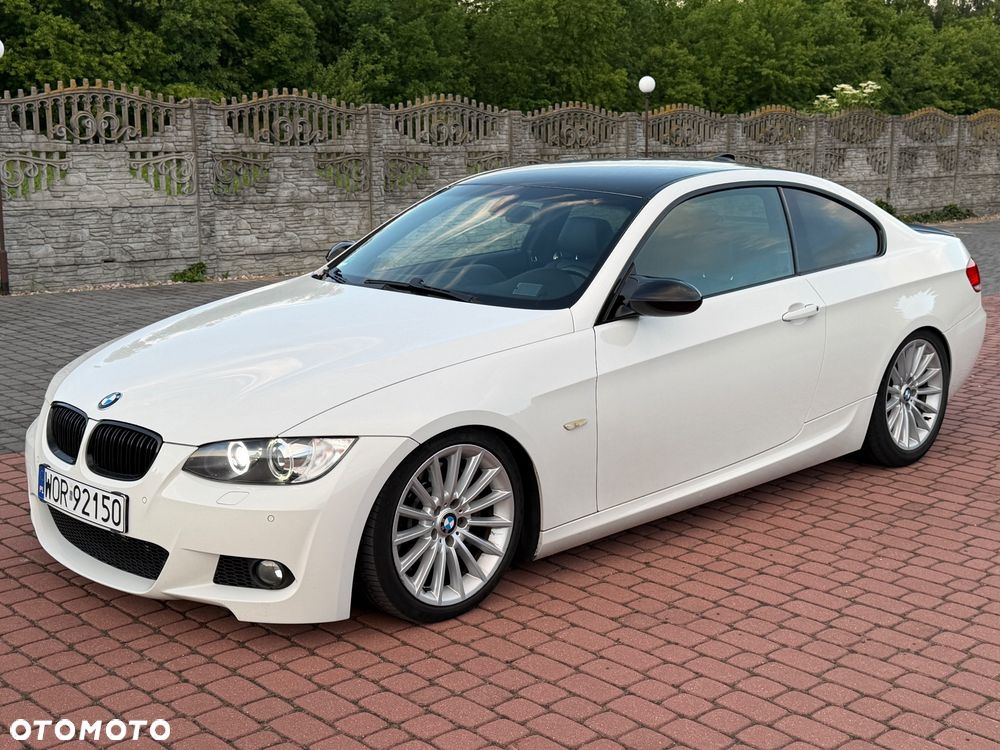 BMW Seria 3 330d M Sport Edition - 6