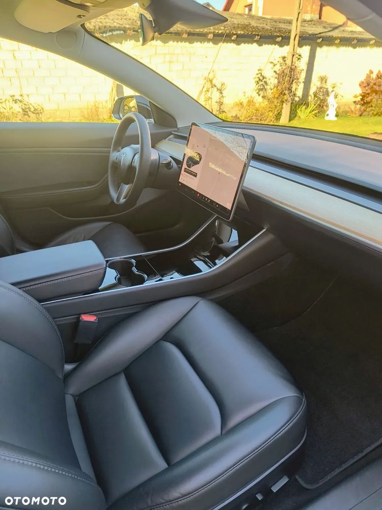 Tesla Model 3 Allradantrieb Dual Motor - 10
