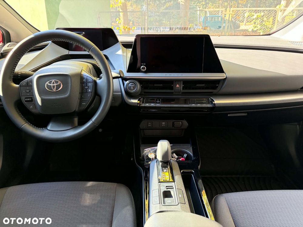 Toyota Prius - 12