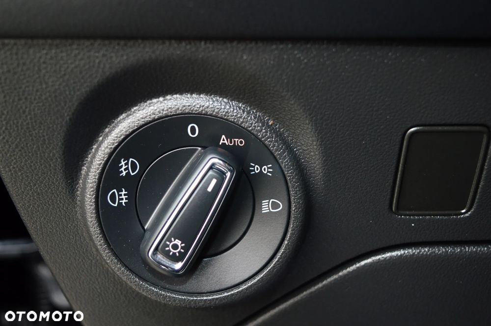 Seat Leon 2.0 TDI DSG FR - 33