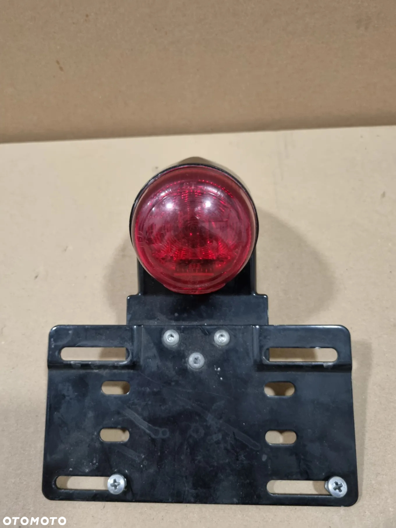 Lampa Tylna tył Harley Davidson Dyna Street Bob - 3