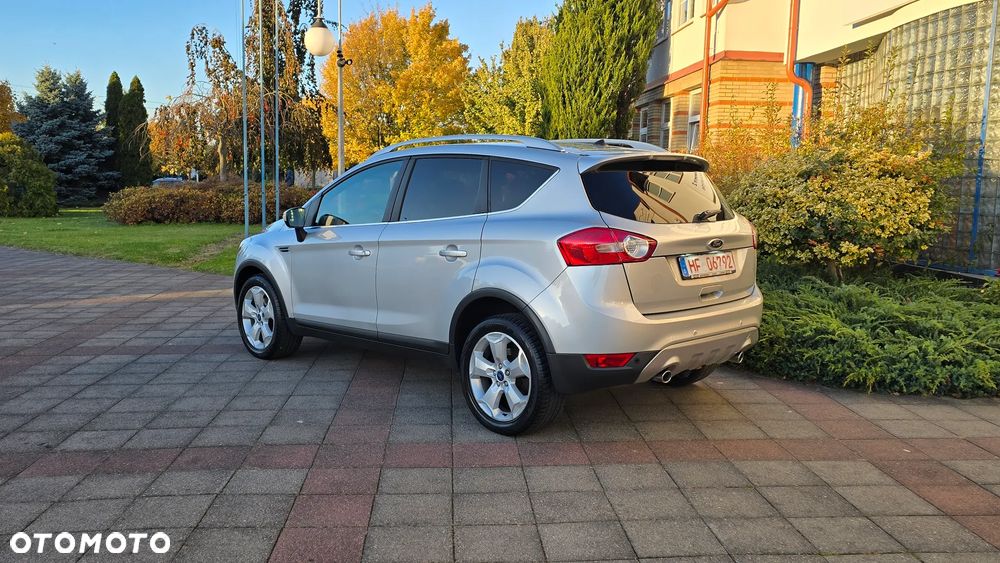 Ford Kuga 2.0 TDCi 2x4 Titanium - 37