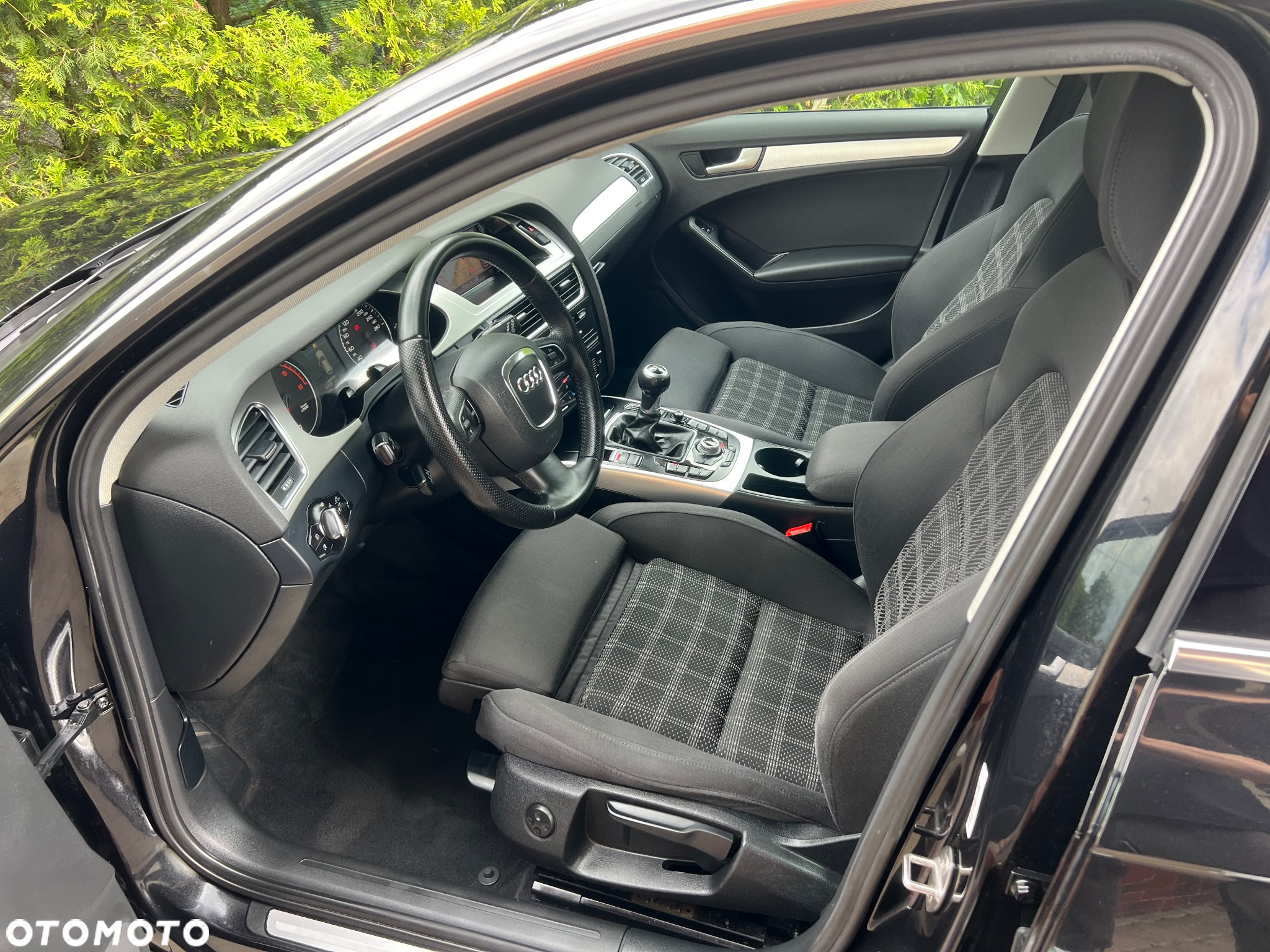 Audi A4 2.0 TDI - 9