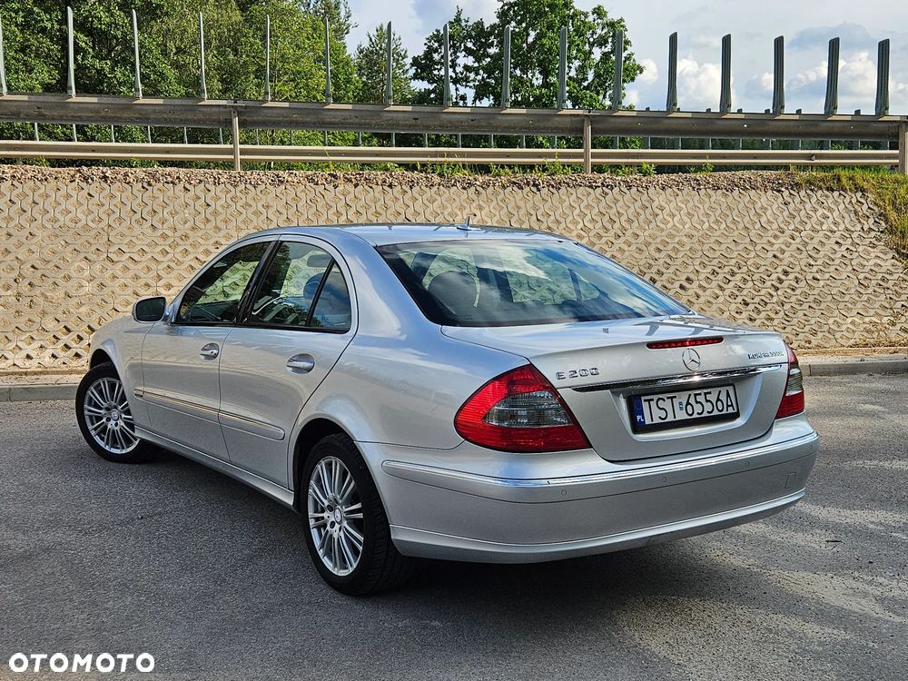 Mercedes-Benz Klasa E - 12
